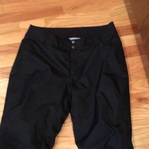 Columbia women’s snow pants black large EUC
